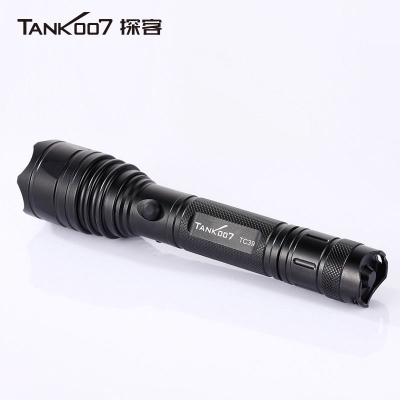 TANK007汽車直充安全 手電筒救生錘進(jìn)口LED超亮遠(yuǎn)射夜騎TC39探客