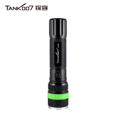 TANK007 TC18直充調(diào)焦遠(yuǎn)光手電筒360流明可充電戶(hù)外搜索手電