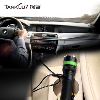 TANK007 TC18直充調(diào)焦遠(yuǎn)光手電筒360流明可充電戶(hù)外搜索手電