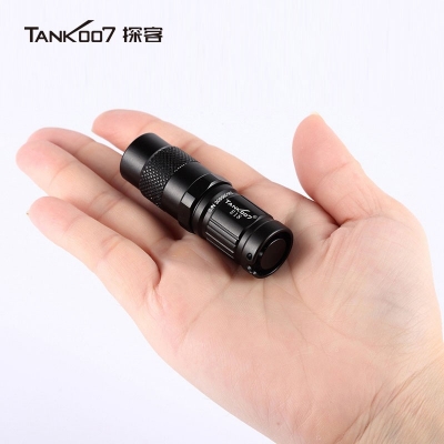 tank007探客便攜防狼超亮迷你照玉手電戶外徒步露營(yíng)E18小手電筒