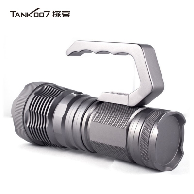 TANK007探索者領(lǐng)隊(duì)級(jí)便攜高端戶(hù)外搜索TX50超亮2000流明手電筒